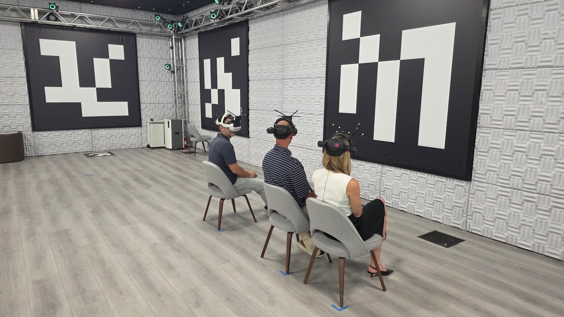 Physical Holodeck tour for arrival and landscape