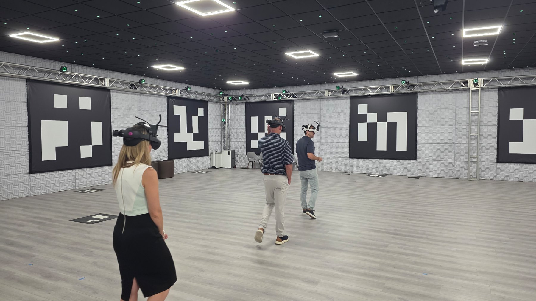 Physical Holodeck tour for residence layout